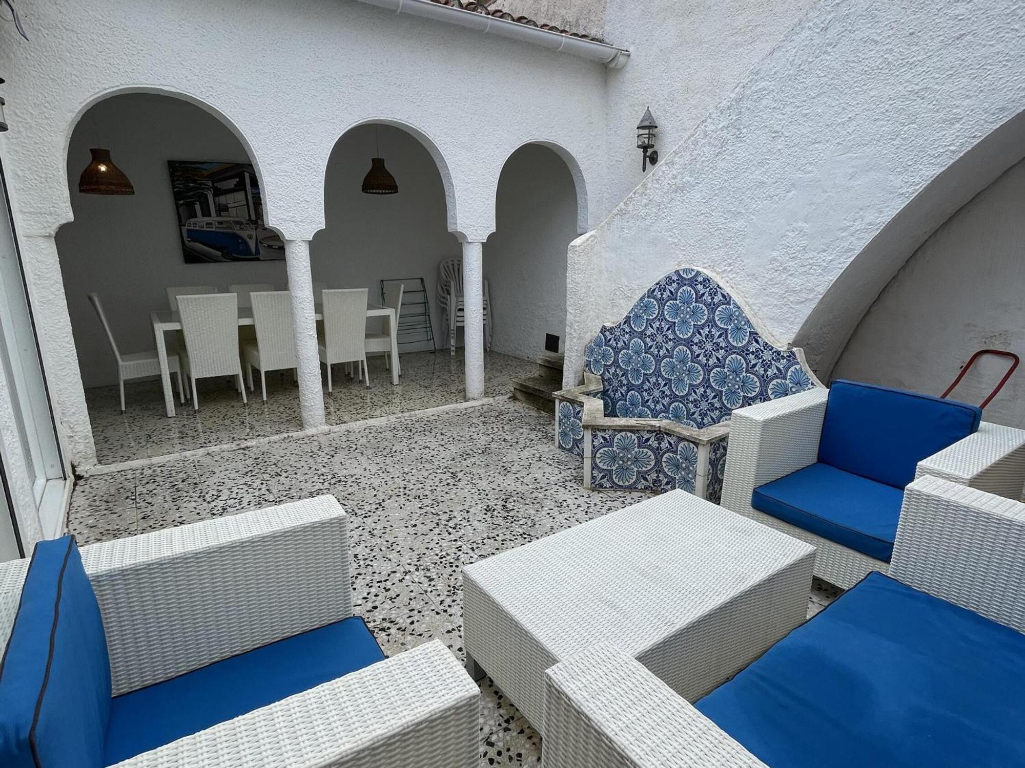 Cerca Del Mar Con Solarium Y Patio, Ideal Vacaciones En - Es-9-173